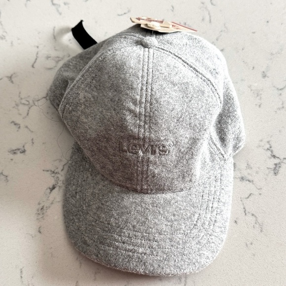 Levi's Men's Adjustable Terry Cloth Baseball Cap - Gray, men’s gray hat - Picture 5 of 10